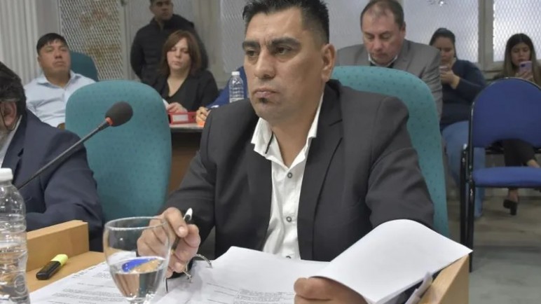 Fernando Españon, uno de lso diputados que renuncia