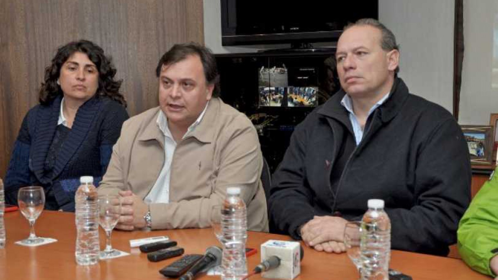 Belloni analiza contar una fuerza de seguridad municipal en El Calafate