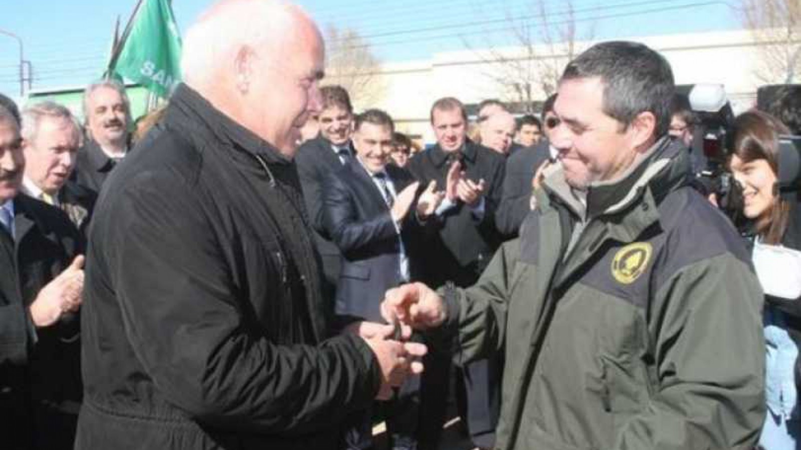 Fuera de foco: Peralta y militantes arruinaron el acto en San Julián