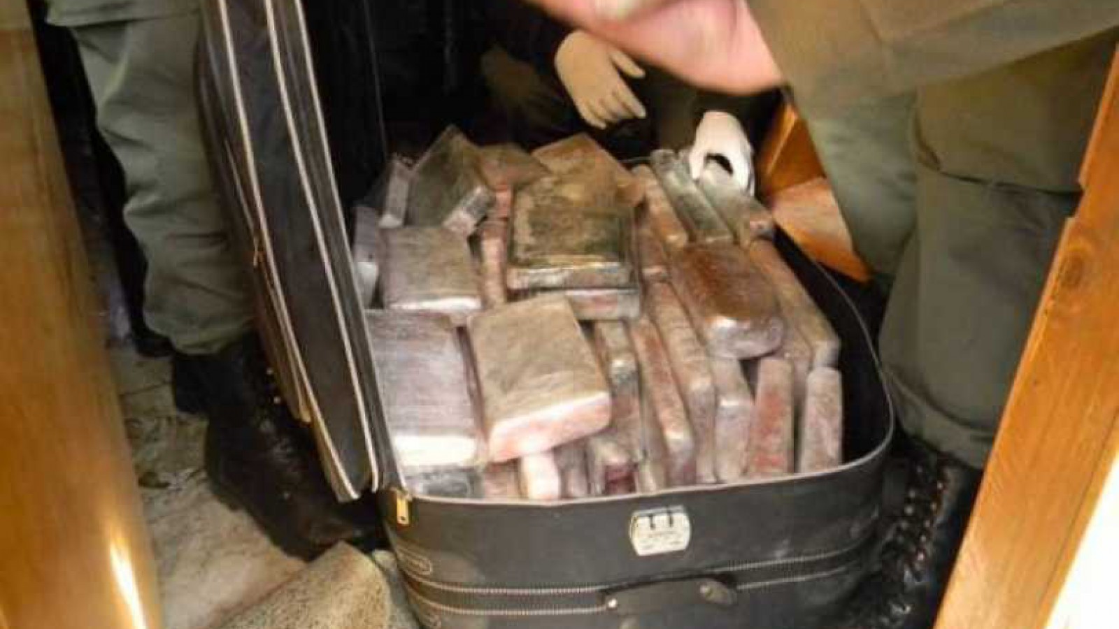 En Turbio secuestran 80 kilos de droga y desbaratan delivery realizado con pibes