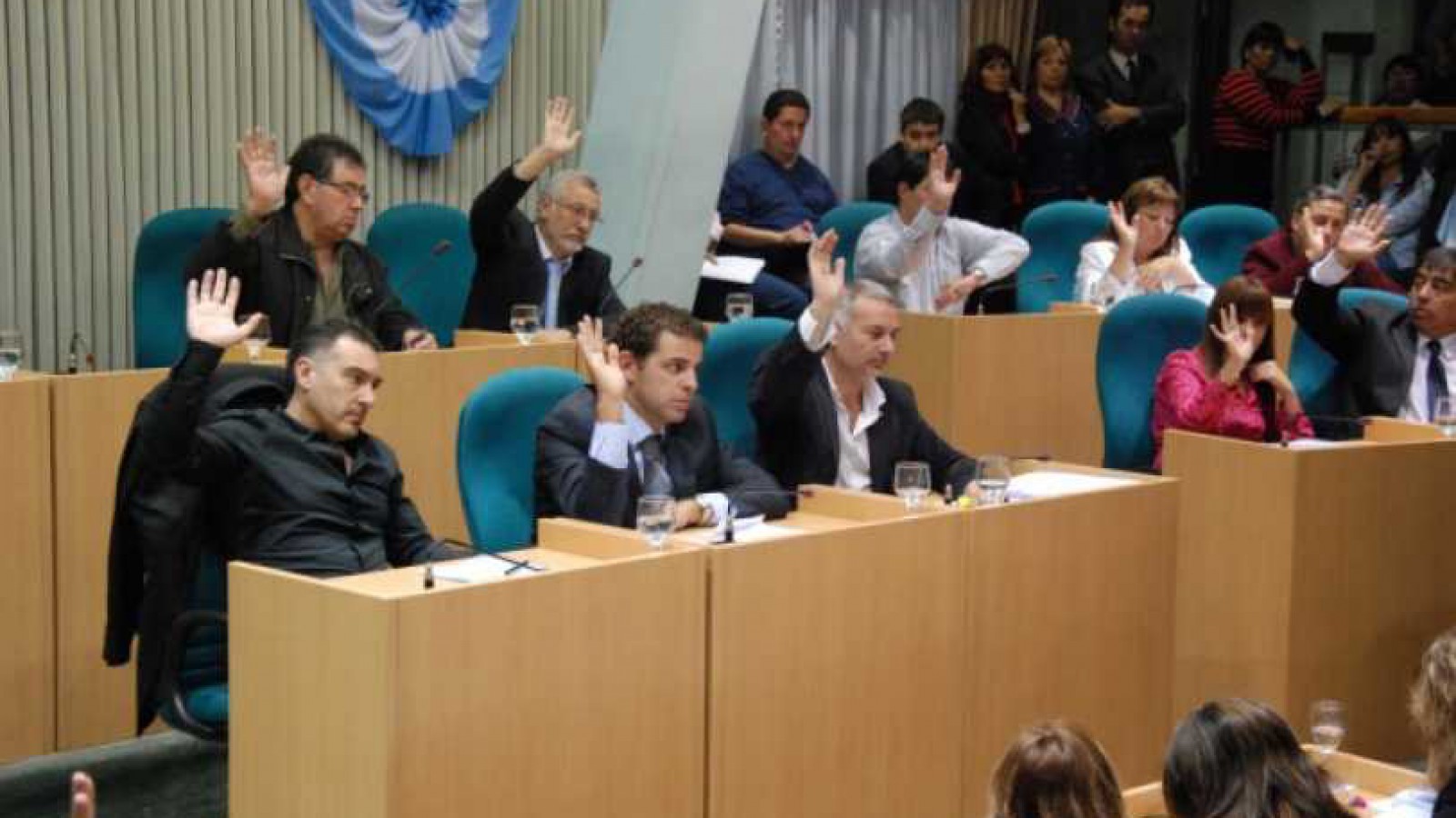 Diputados kirchneristas piden a Peralta la "urgente promulgación" de la emergencia hídrica