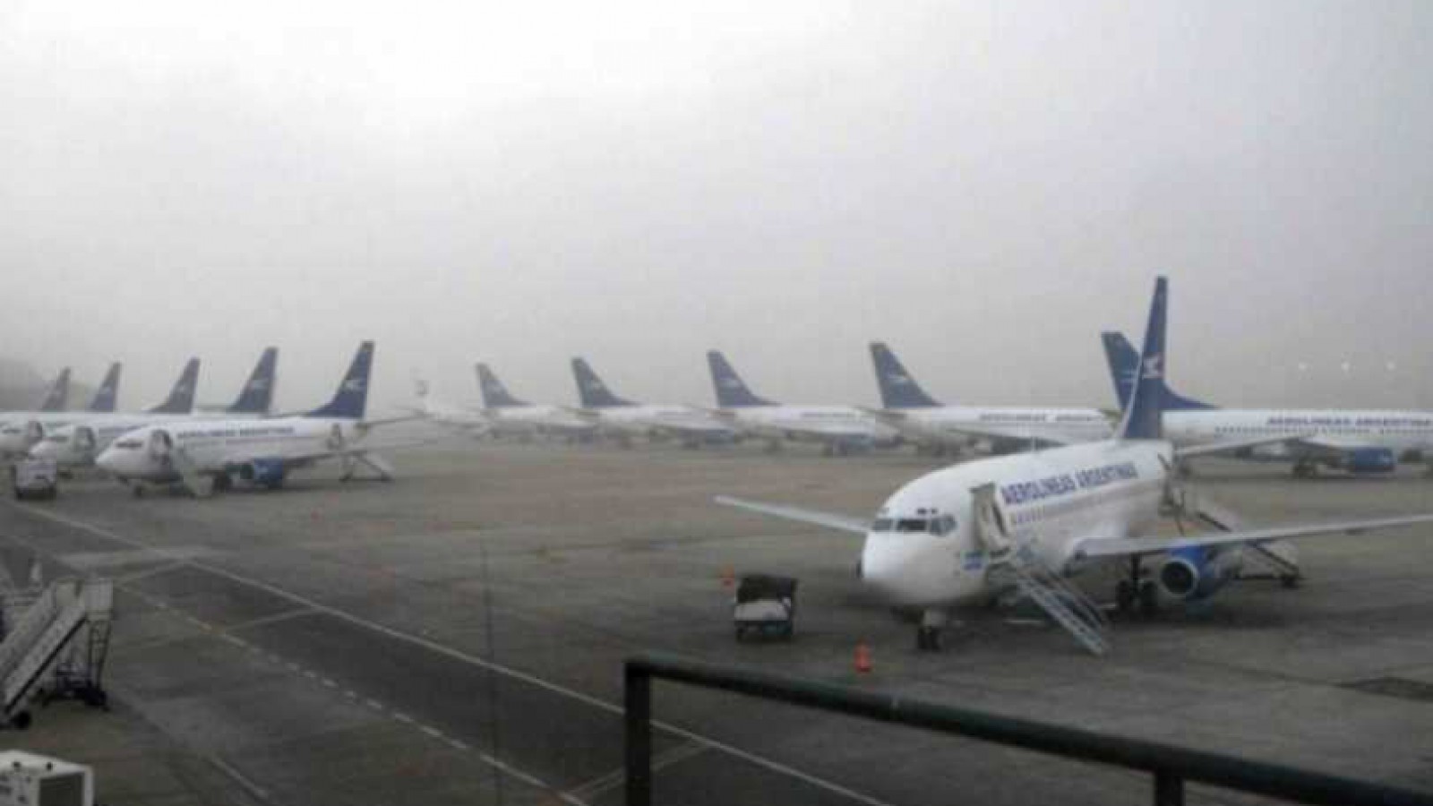 Por el temporal, derivaron vuelos de Chubut a El Calafate