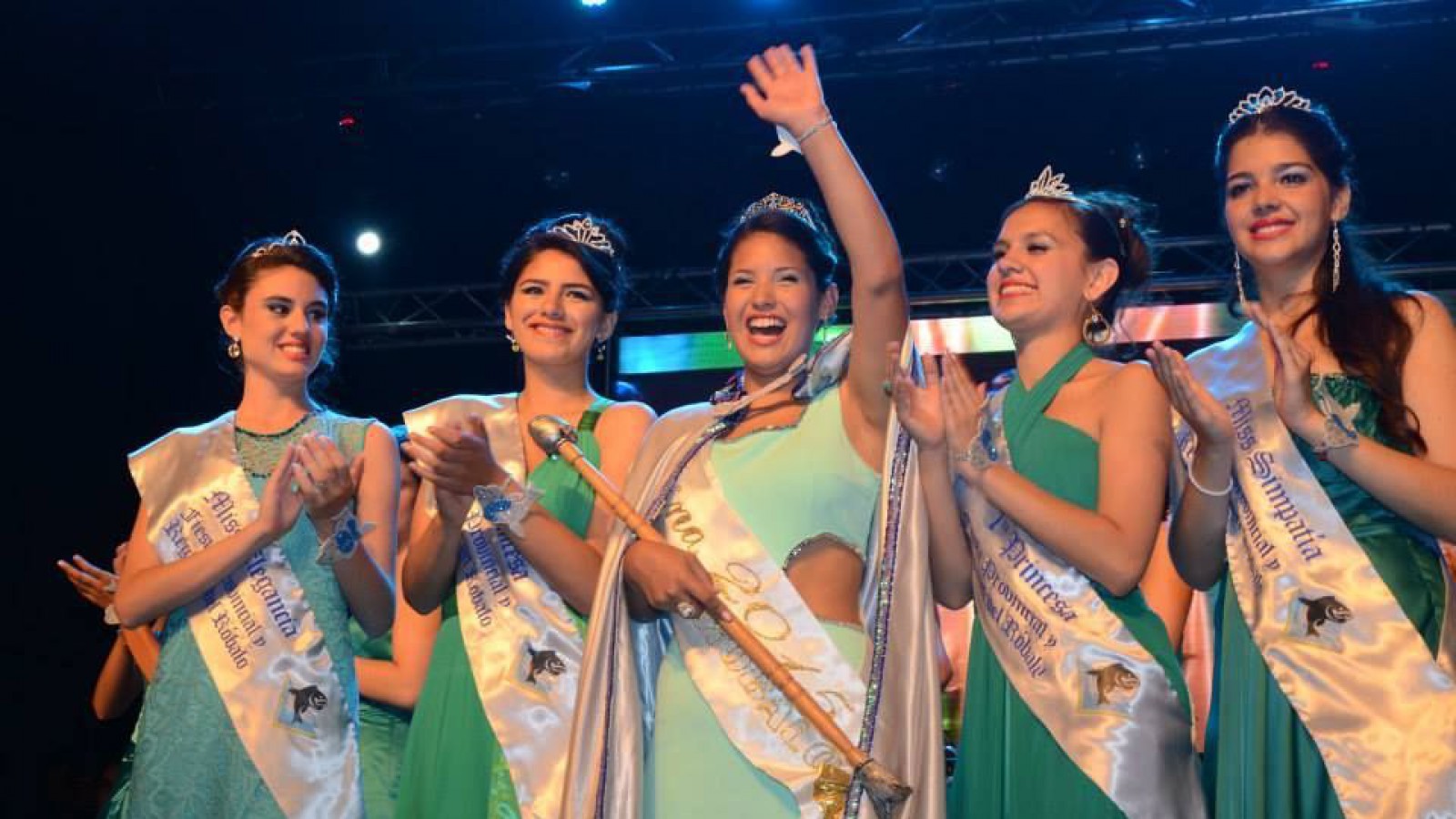 La Fiesta del Róbalo 2015 tiene a su flamante soberana