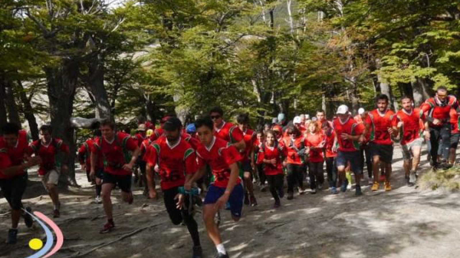 Con una gran cantidad de participantes se corrió la Bajada del Torre