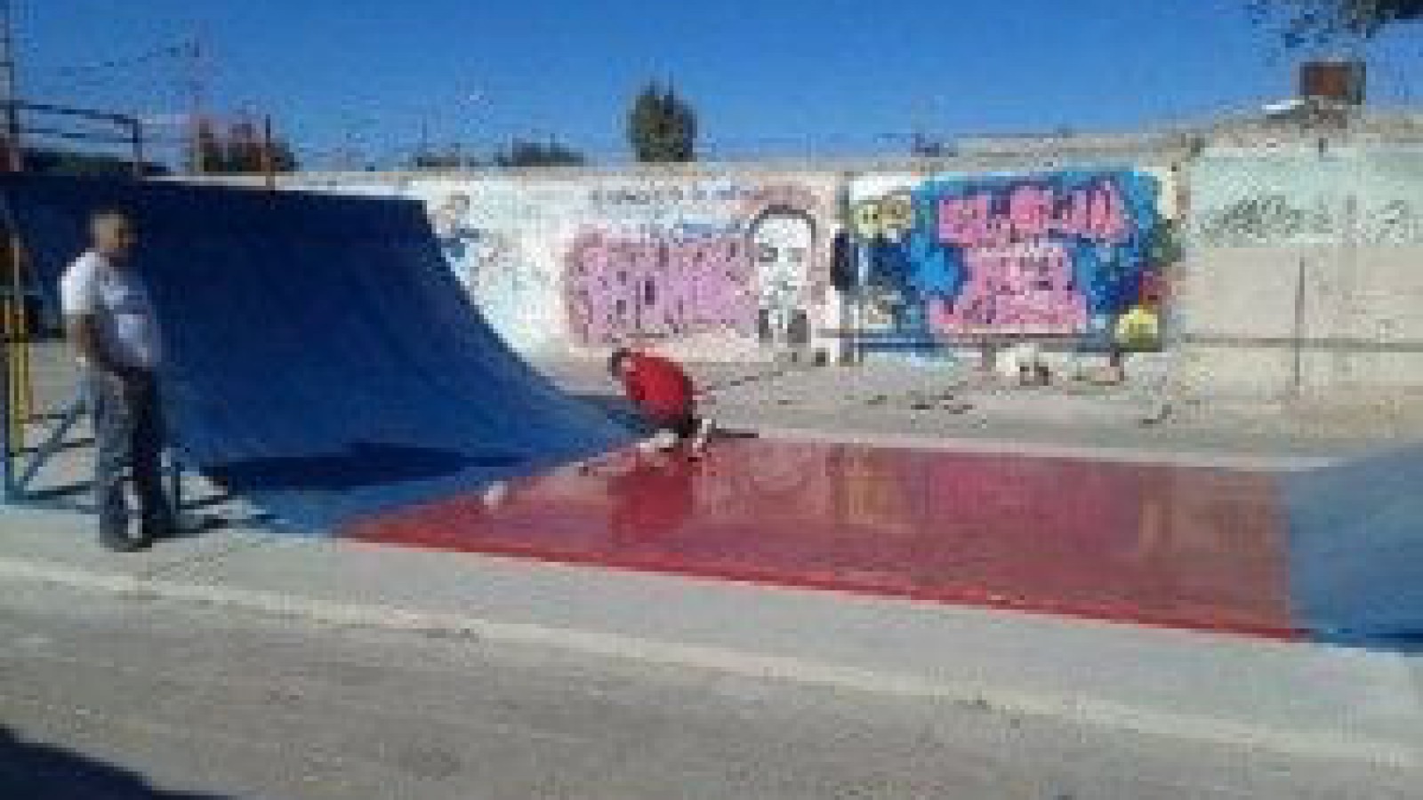 Instalan tres pistas de skate en Pico Truncado