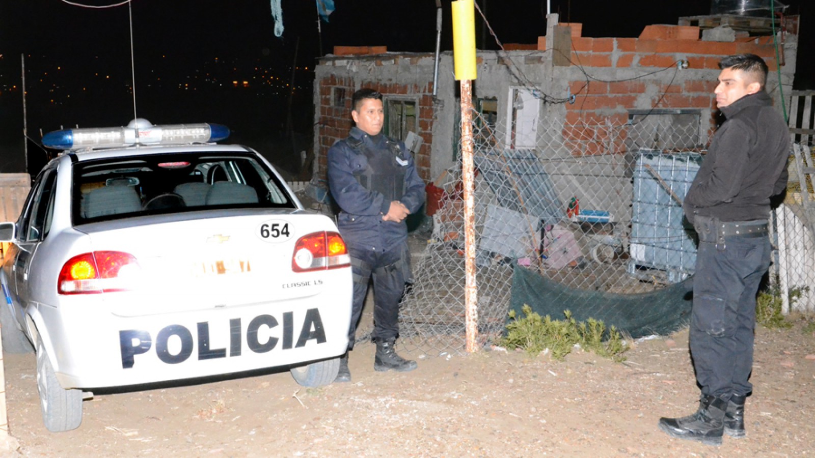 Un joven se ahorcó en su casa del barrio Bicentenario