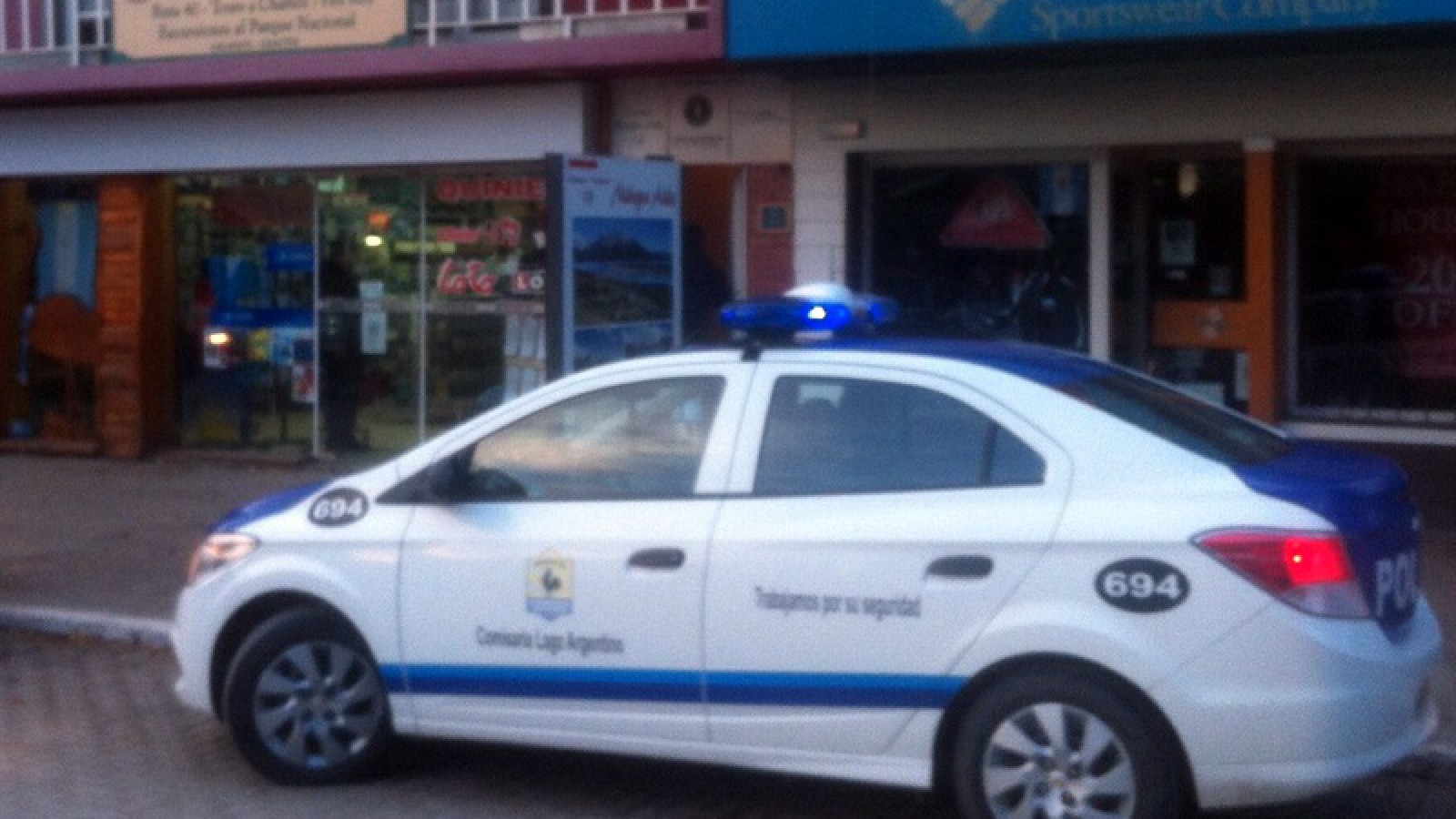 Roban más de 25 mil pesos en un local de El Calafate