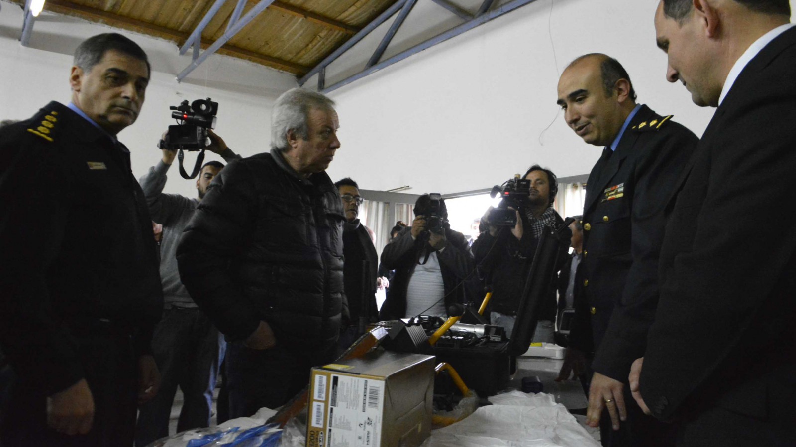 Entregaron equipamiento policial para la división criminalística