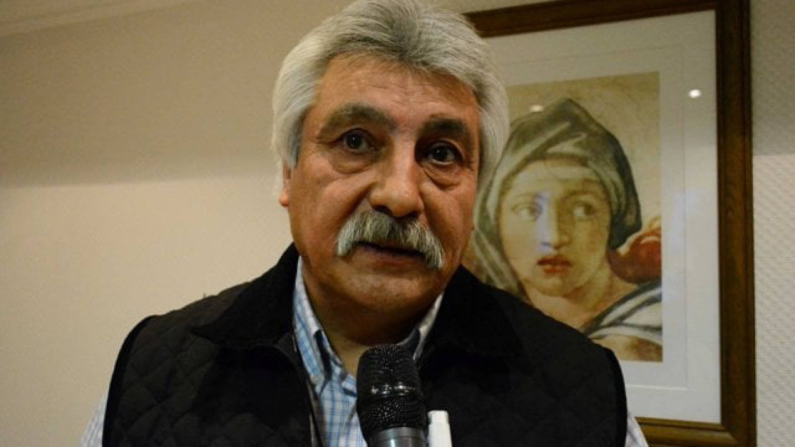 Con helicóptero de Gendarmería Nacional buscan al vecino desaparecido en El Chaltén