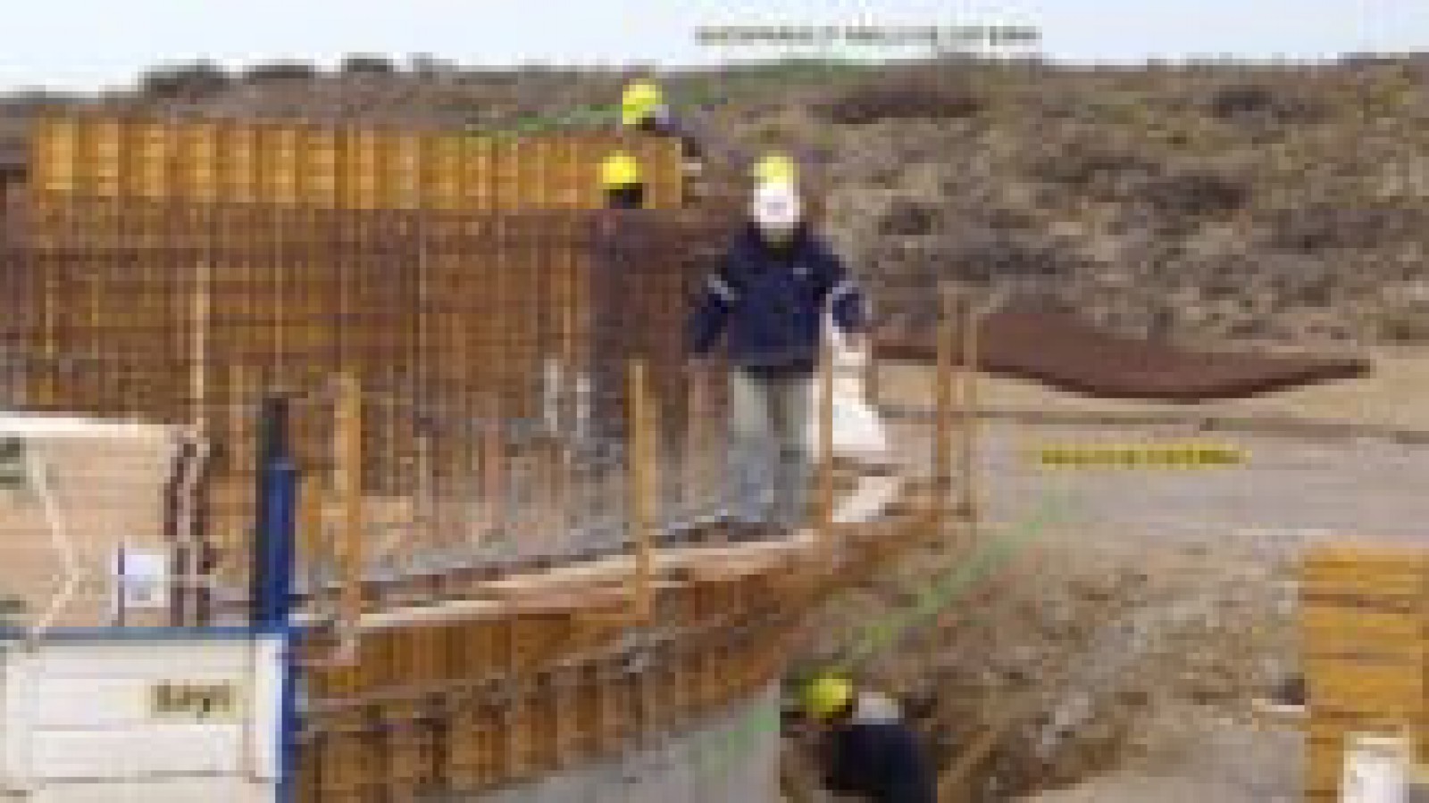 Visita a las cisternas de Servicios Públicos en Punta Peligro