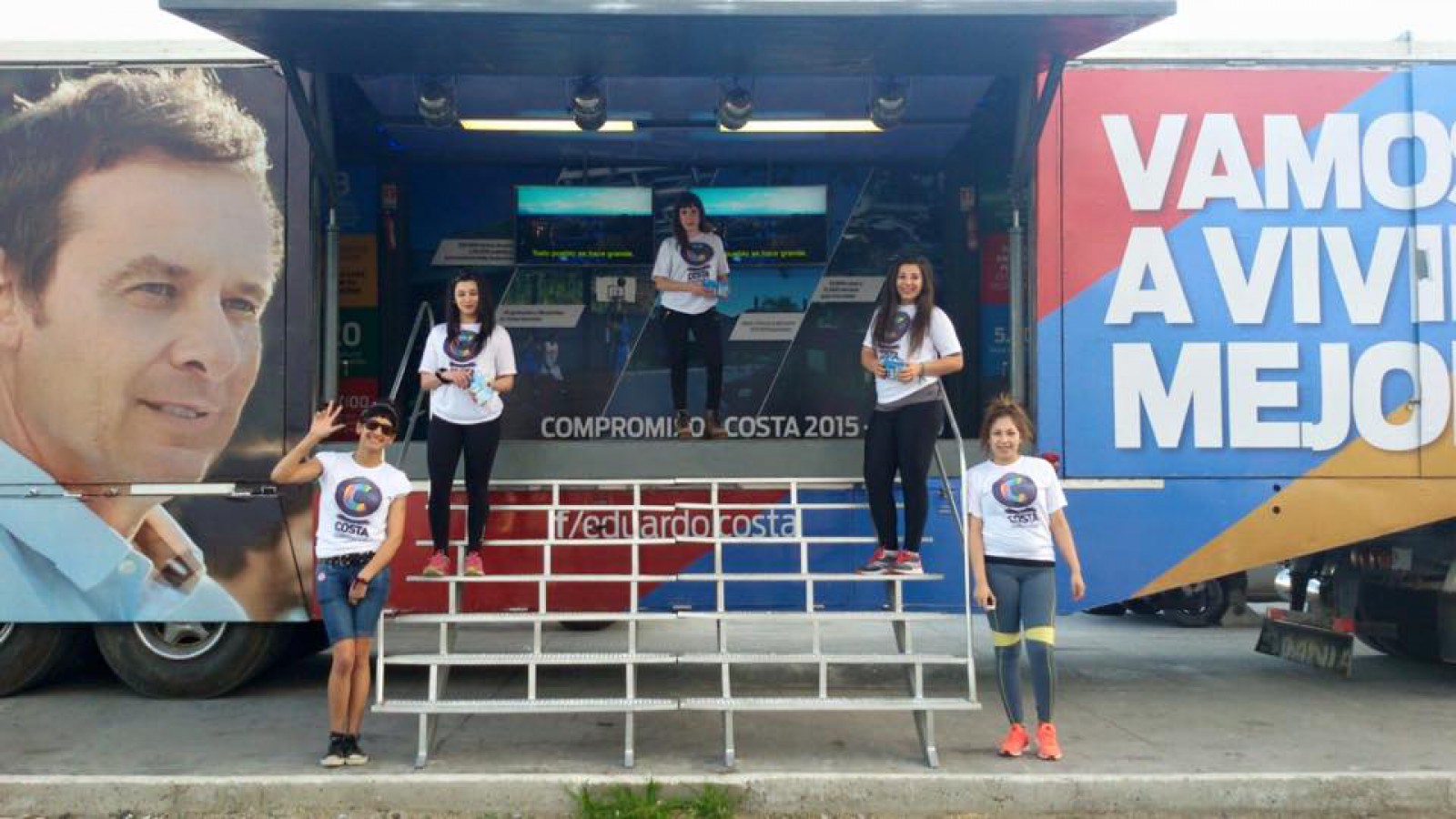 Costa presentó en Caleta Olivia el Camión Las Propuestas