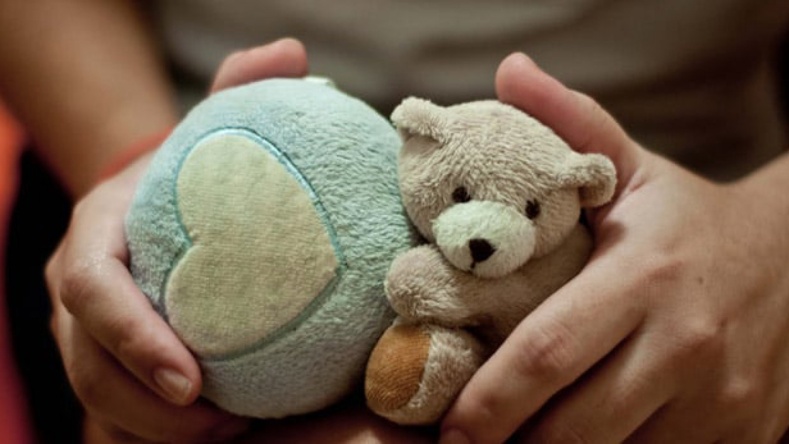 Denunció a su ex por hacerle inhalar gas a su hija para dormirla