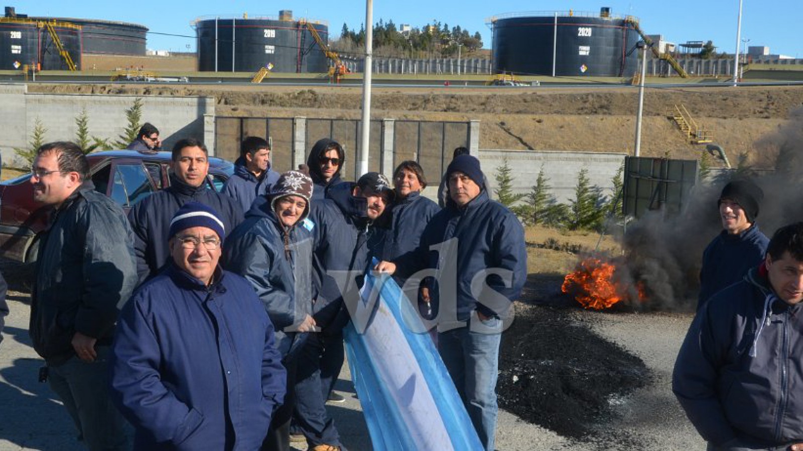 Después de piquete apareció la plata para los choferes de Autobuses Caleta
