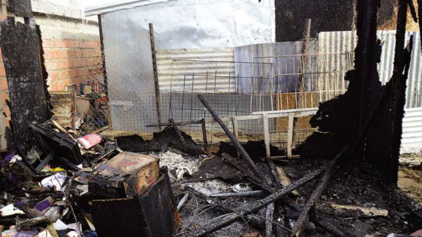 Un hombre murió calcinado en un incendio de vivienda