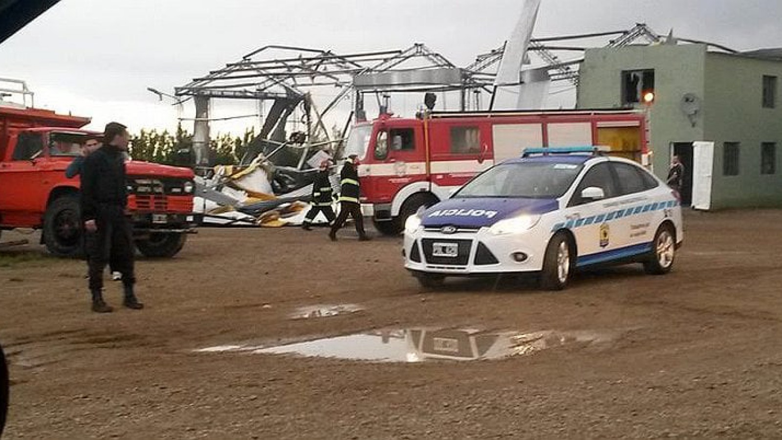 Explosión en gomería de Puerto San Julián dejó tres heridos