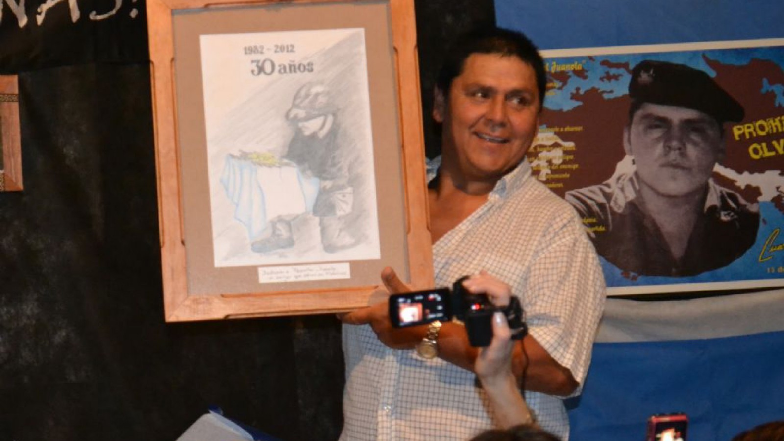 Juanola es destacado como un héroe por sus propios compañeros. Permaneció en Malvinas hasta el final de la guerra. Crédito: Deseado Revista