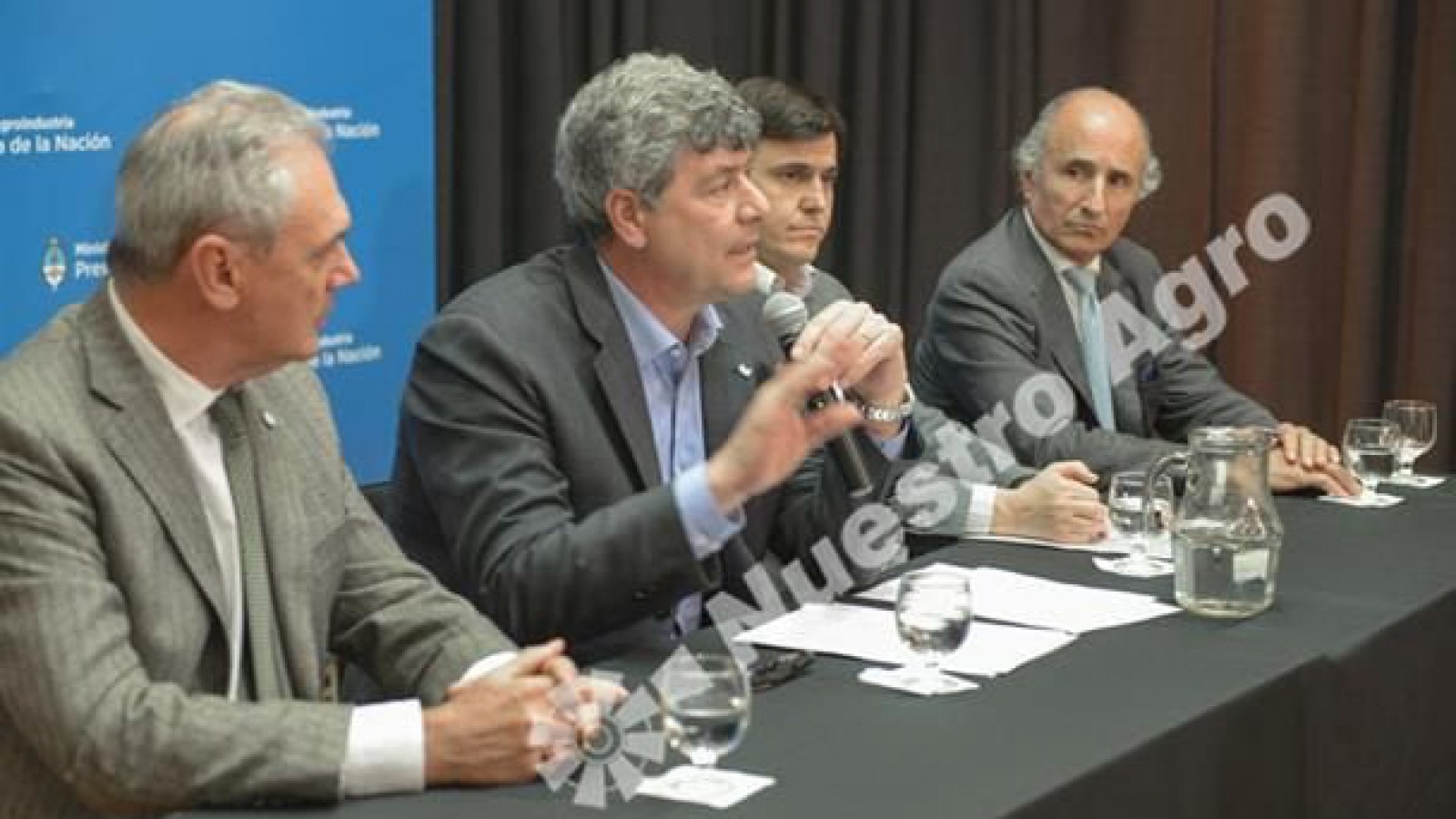 El Gobierno anunció créditos con subsidios de tasas para productores en Emergencia Agropecuaria